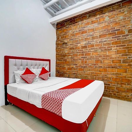 Super Oyo 91173 Guesthouse King Puntodewo Pakualaman Zewnętrze zdjęcie