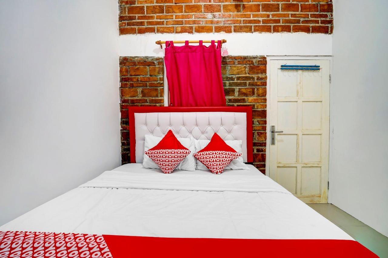 Super Oyo 91173 Guesthouse King Puntodewo Pakualaman Zewnętrze zdjęcie