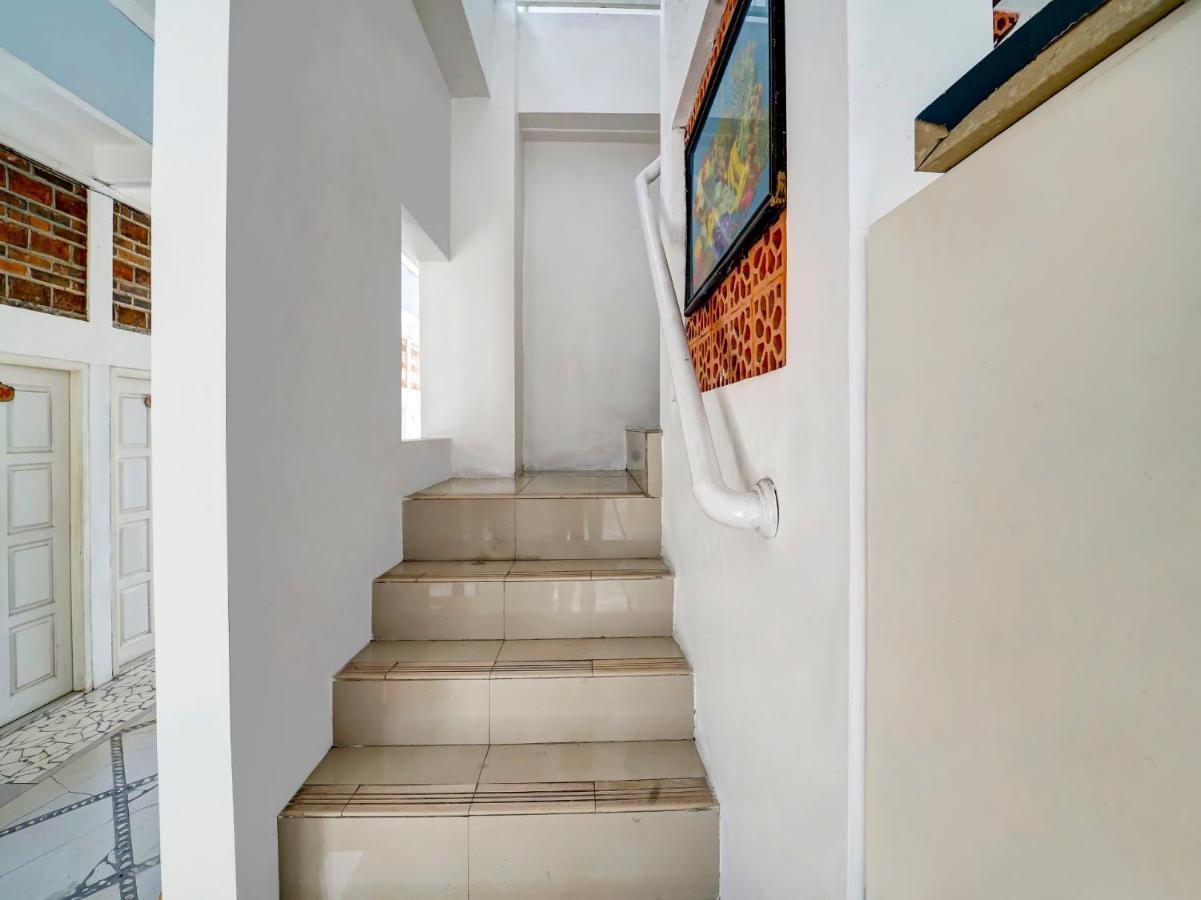 Super Oyo 91173 Guesthouse King Puntodewo Pakualaman Zewnętrze zdjęcie